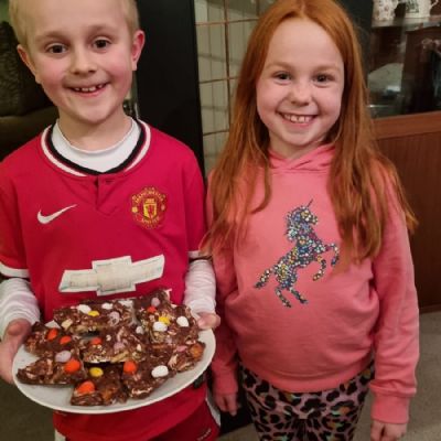 Daniel-and-Emilia-Mini-egg-rocky-road