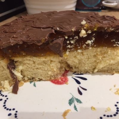 Jack-and-Elise-Giant-jaffa-cake